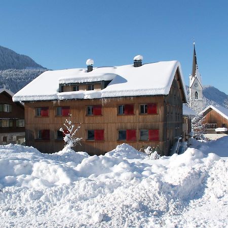 Gasthof Taube Bizau Exteriör bild