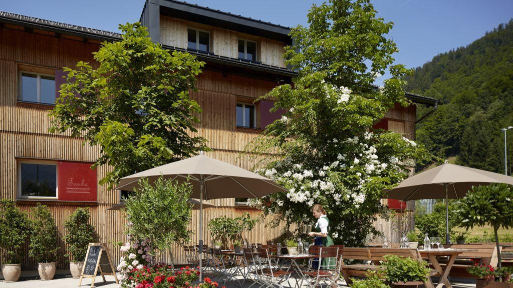 Gasthof Taube Bizau Exteriör bild